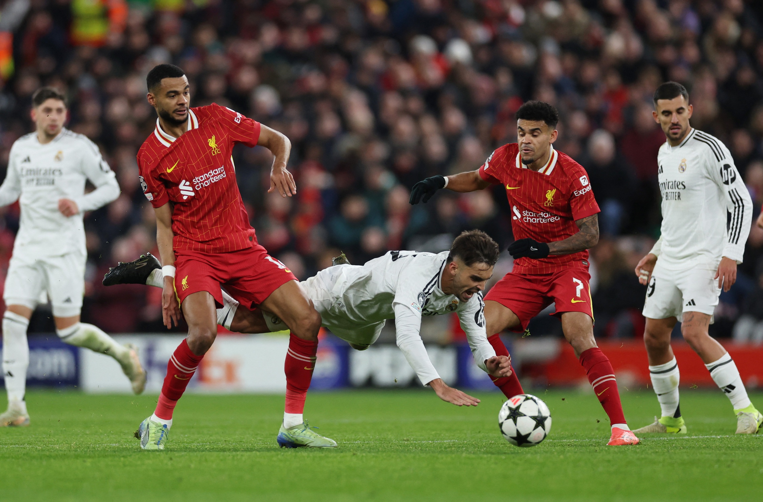 Lịch thi đấu, kết quả BXH Champions League: Liverpool giành suất đầu tiên vào vòng 16 đội- Ảnh 1.